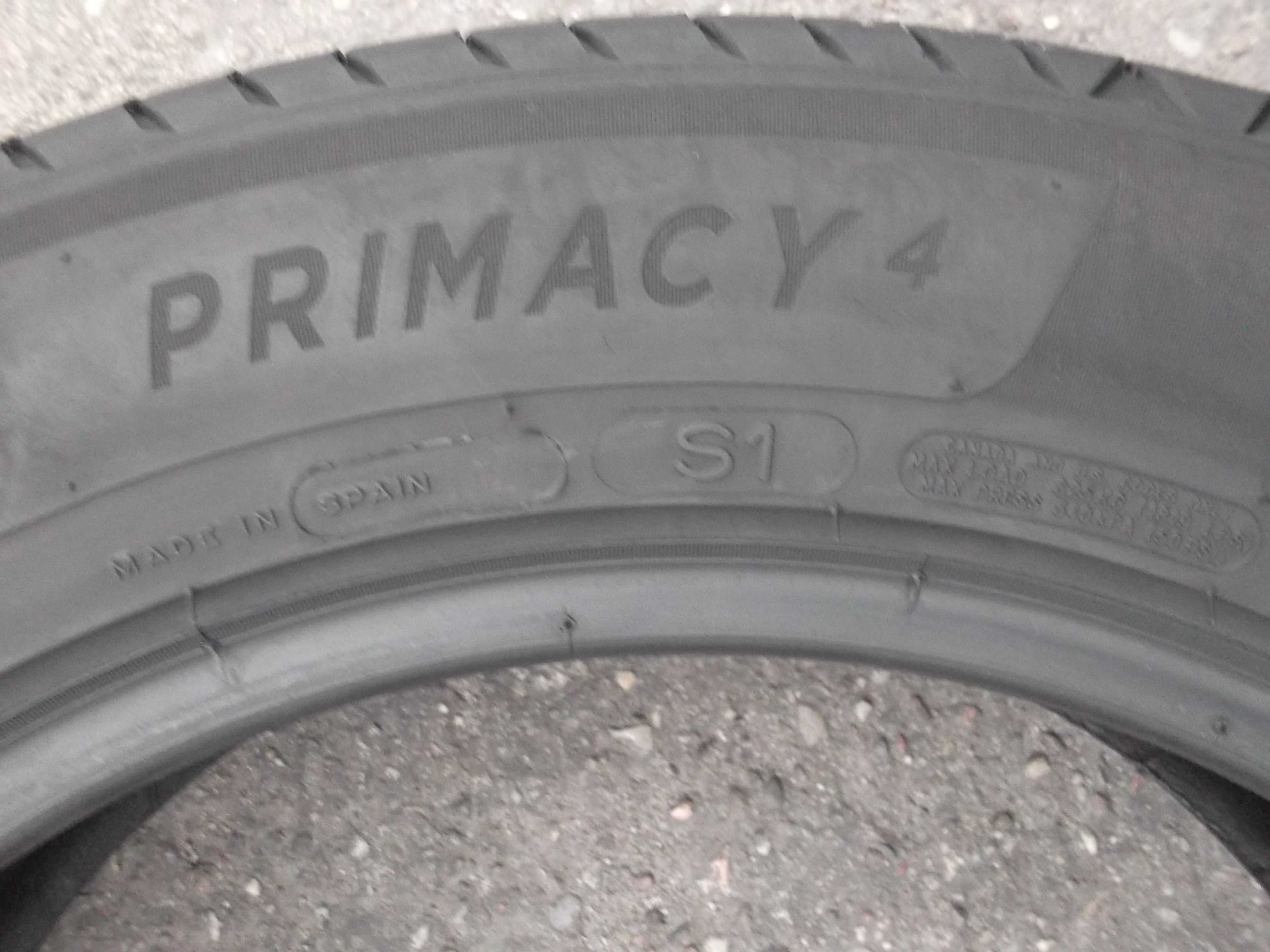 Opony 225/55/17 Michelin 2szt