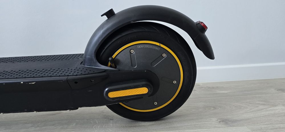 Електросамокат R803Z 500Вт колесо 10