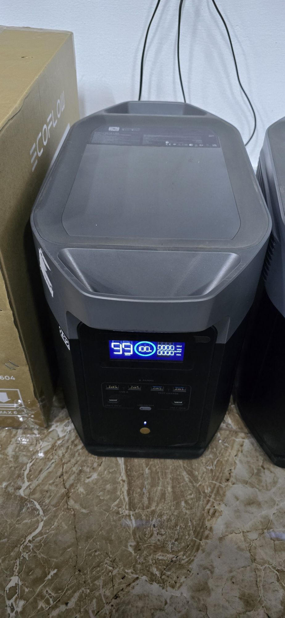 ECOFLOW delta 2 max 2600watt. Lifepo4.