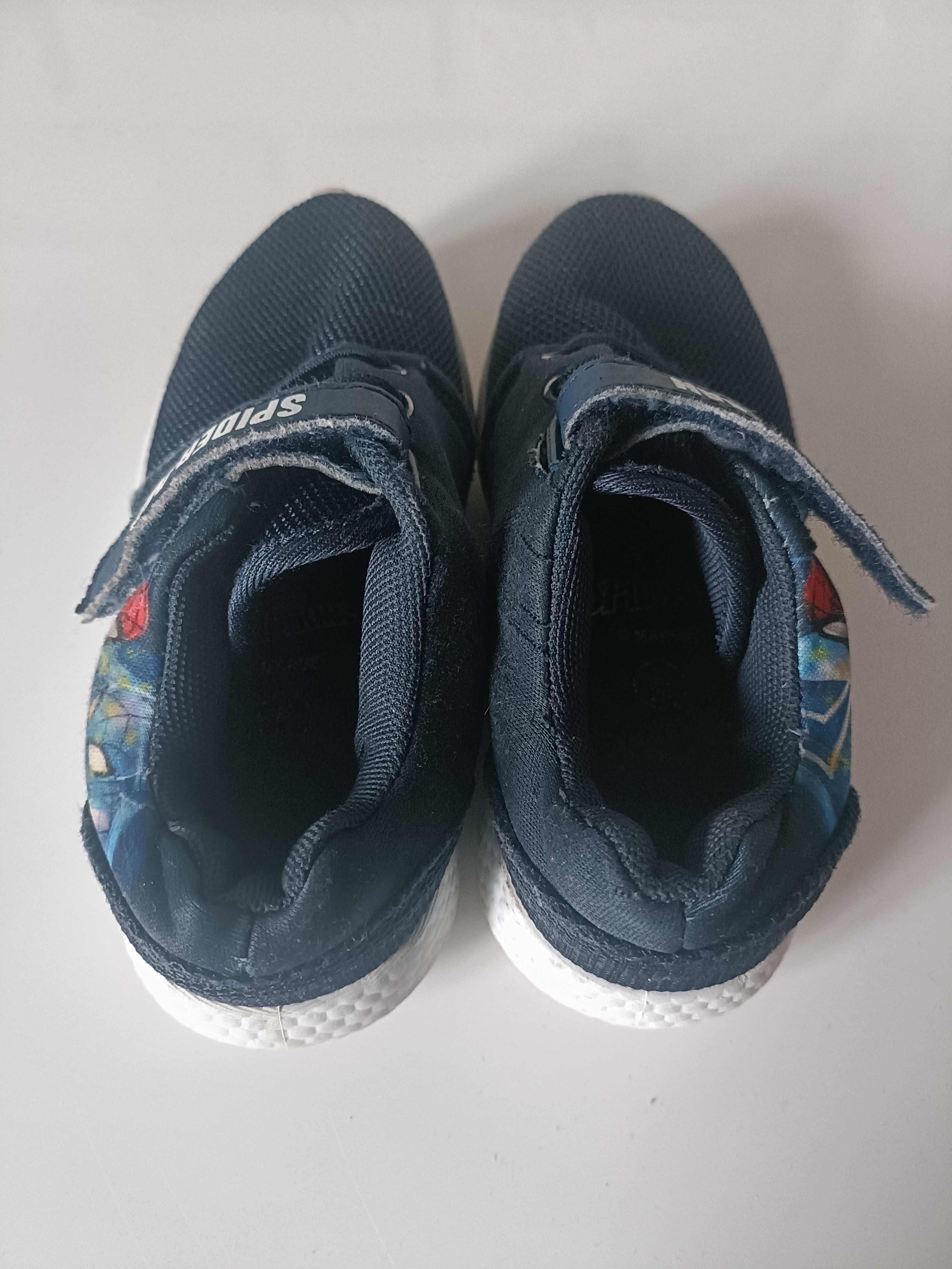 Buty sportowe dla chłopca Spiderman rozm.27 dł. wkł. 16