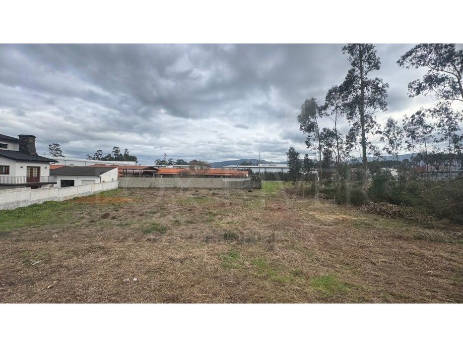 Terreno para construção S. Pedro da Torre, Valença