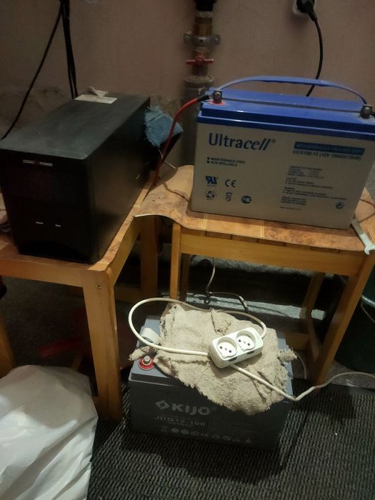 Блок резервного живлення 2 в 1, з двома АКБ AGM