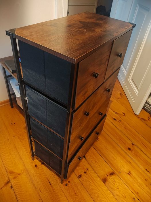 Oddam komodę z szufladami - Zarezerwowane