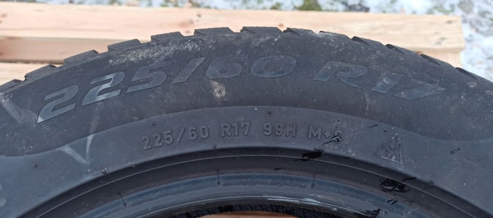 Opony zimowe Pirelli SottoZero 3 225/60R17 99H