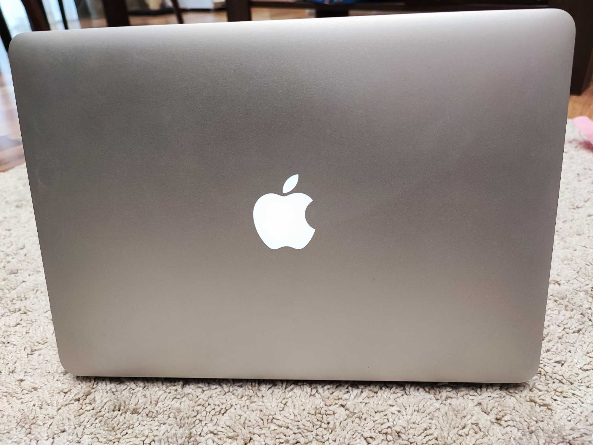 MacBook Air 13, mid 2012, A1466, i5, 4GB RAM, SSD 256GB