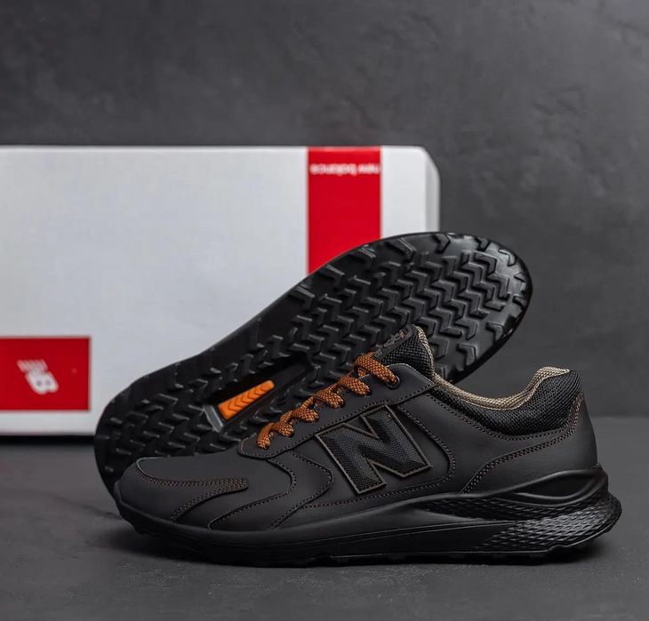 Модные мужские кроссовки New Balance кожаные весенние