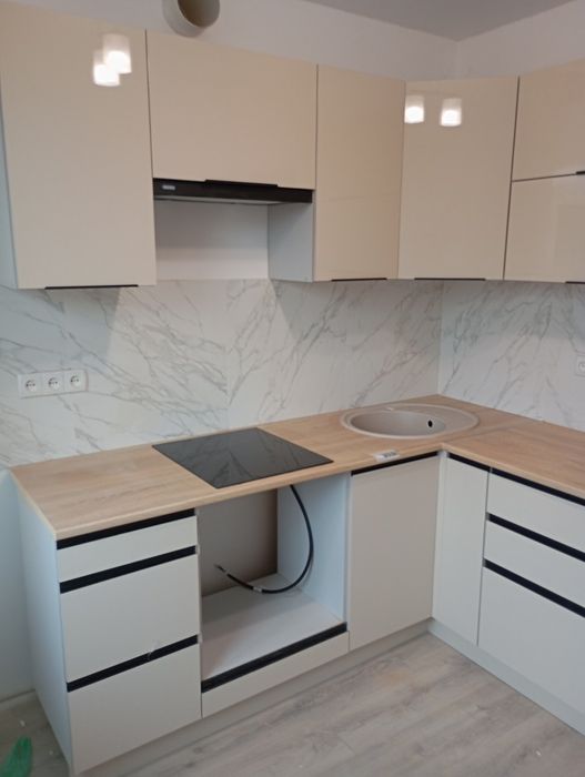 КУХНІ БЕЗ РУЧОК. по доступним цінам в Одесі