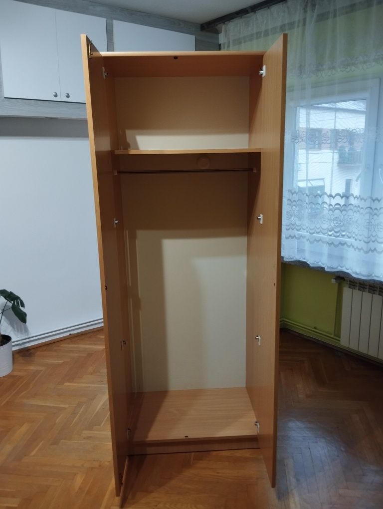 Szafa oddam za darmo
