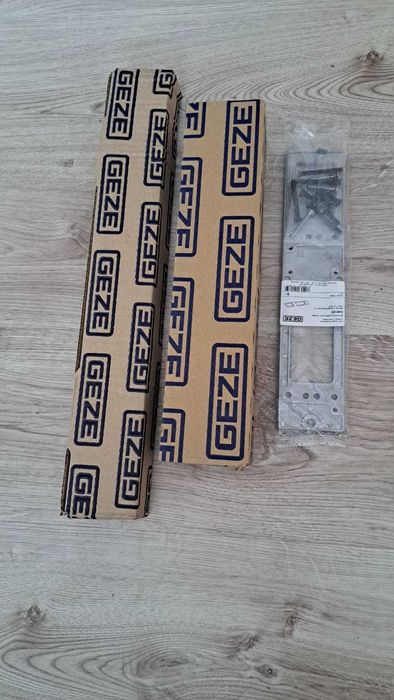 Samozamykacz Geze TS 5000