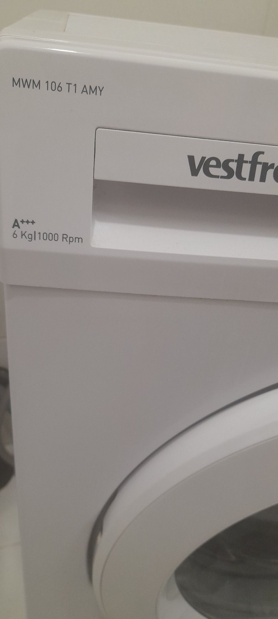 Пральна машина Vestfrost MWM 106  A+++ 6   кг