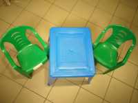 Stolik plastikowy i 2 krzesełka firmy Ołer, dla dzieci, odbiór własny