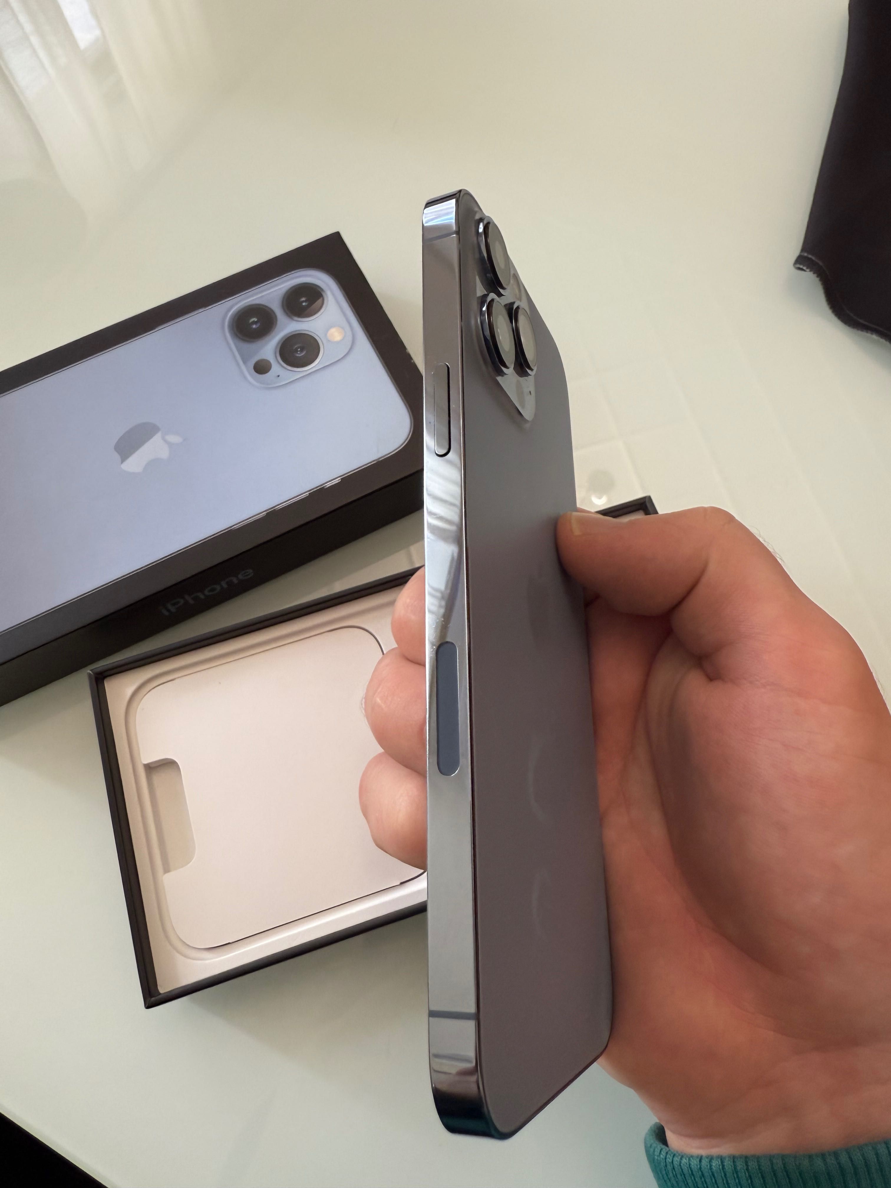 iPhone 13 pro max 256 gb neverlock
