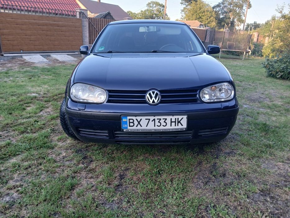Гольф 4 2001року