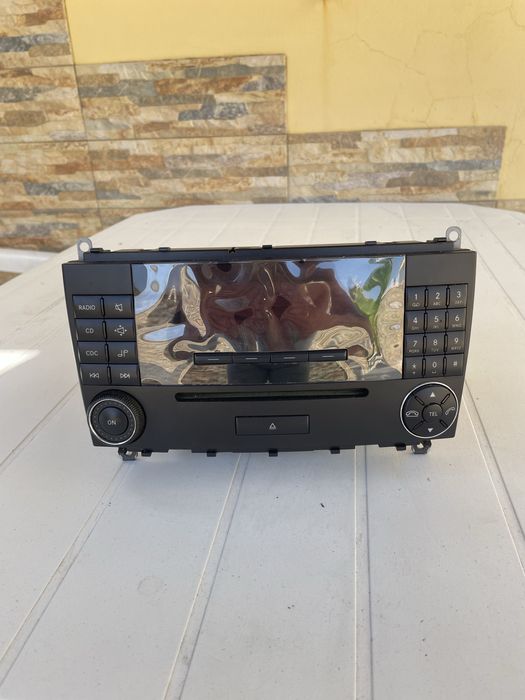 Radio Mercedes Benz