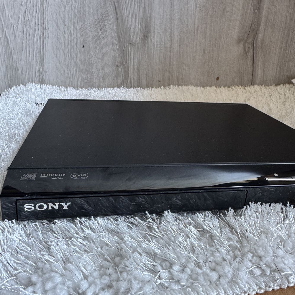 Odtwarzacz DVD Sony SR760H