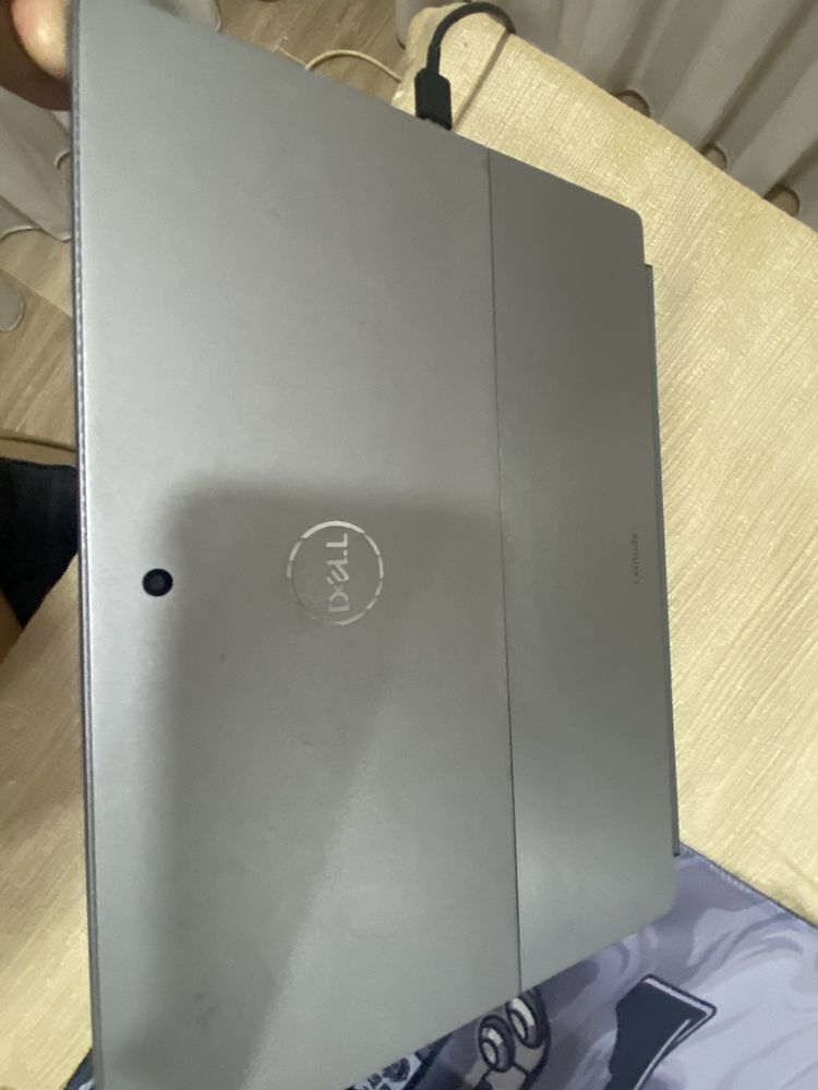 vendo Latitude 7320 Detachable
