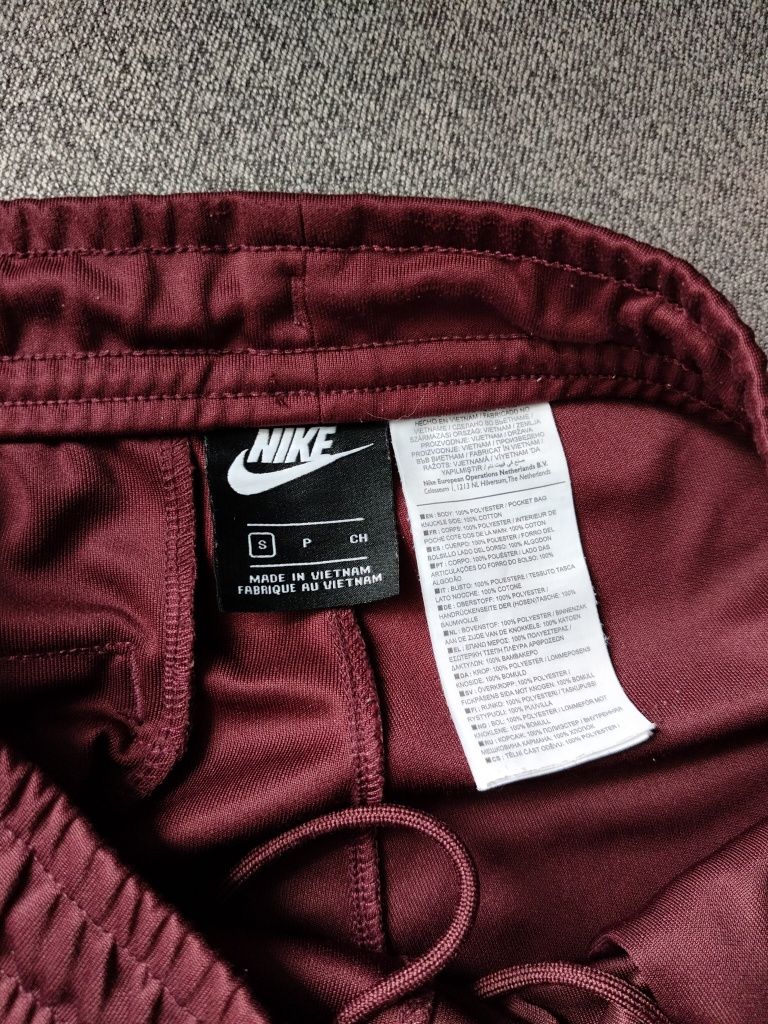 Burgundowe spodnie dresowe męskie Nike rozmiar S