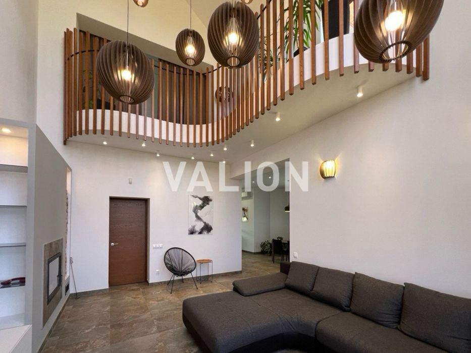 Будинок з сучасним ремонтом в с.Музичі, 25 км до метро Житомирська