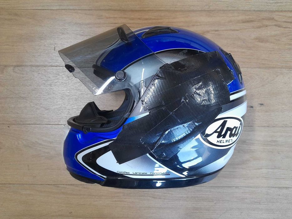 CAPACETE ARAI ASTRO J