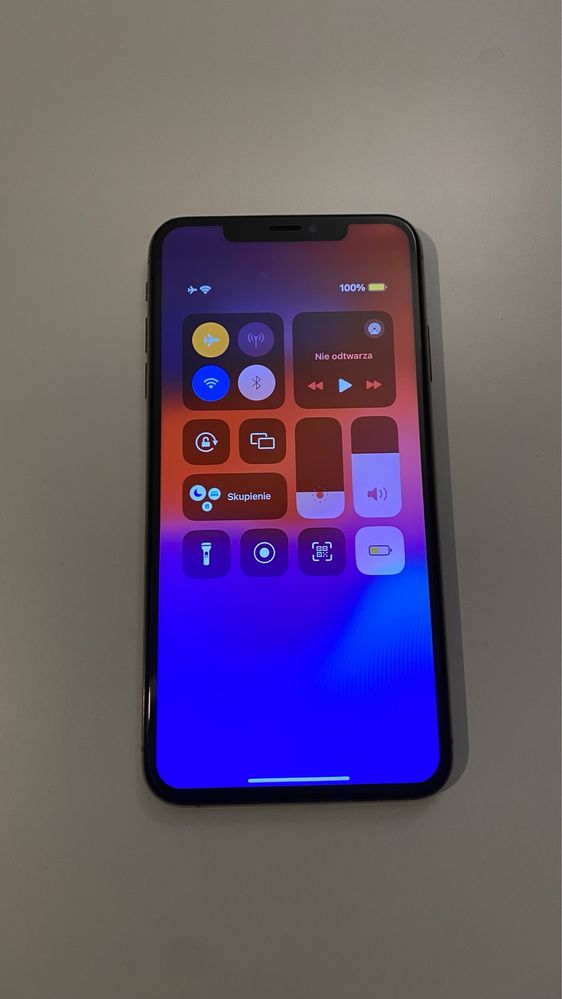 iPhone XS MAX 64gb