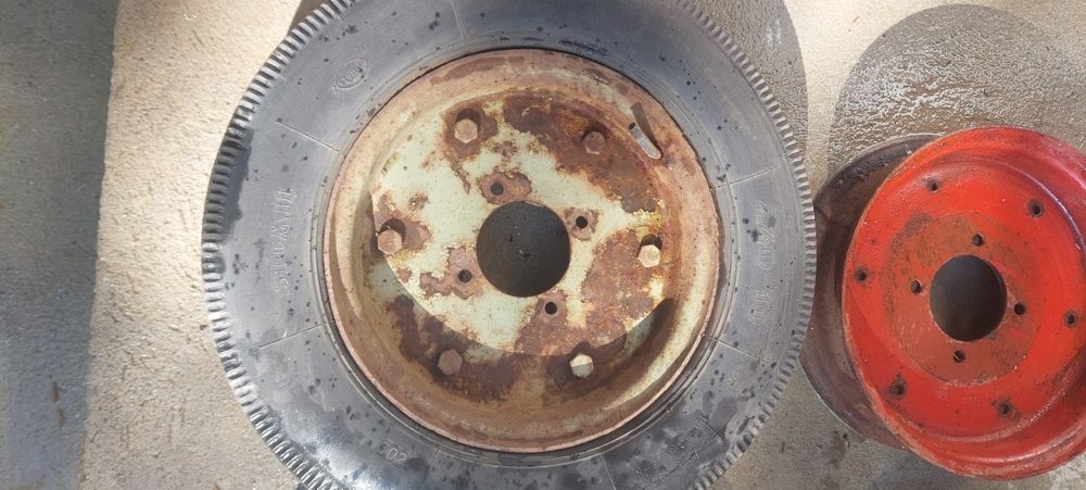 Felgi skręcane   do traktora wóza