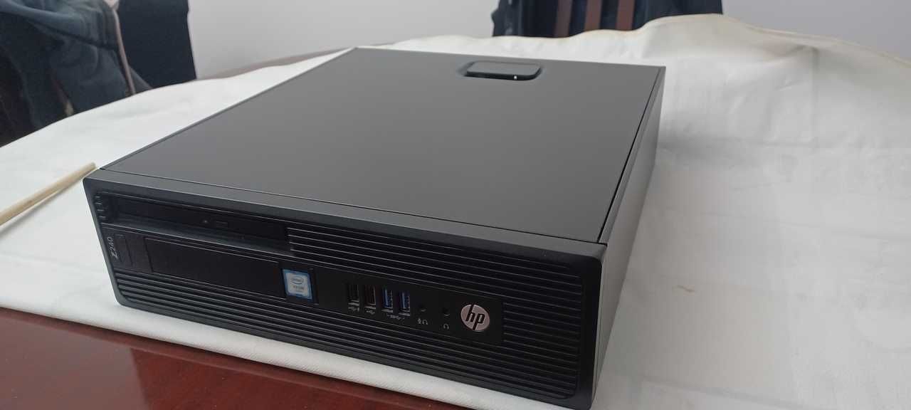 Computador HP Z240 SFF Workstation praticamente novo