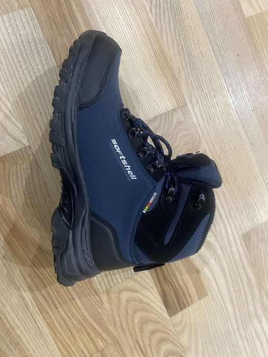 Зимове взуття для хлопчика