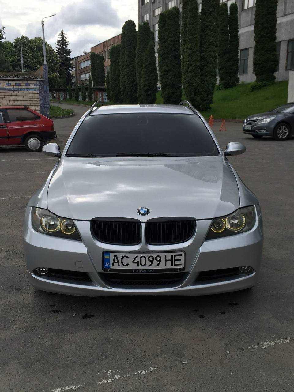 BMW E91 320I Отличное состояние