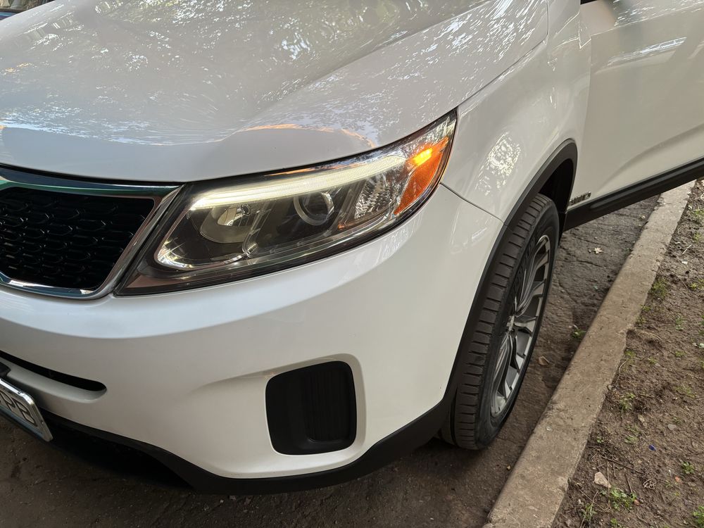 Kia Sorento 2014 v6 7 мест