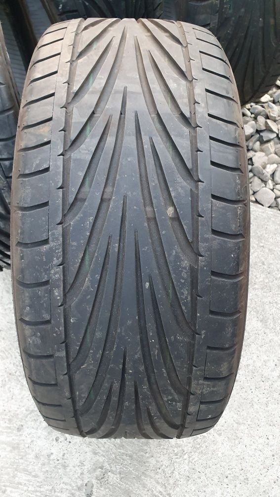 225/50 R15 2шт Toyo (Тойо) Авторезина, шини.