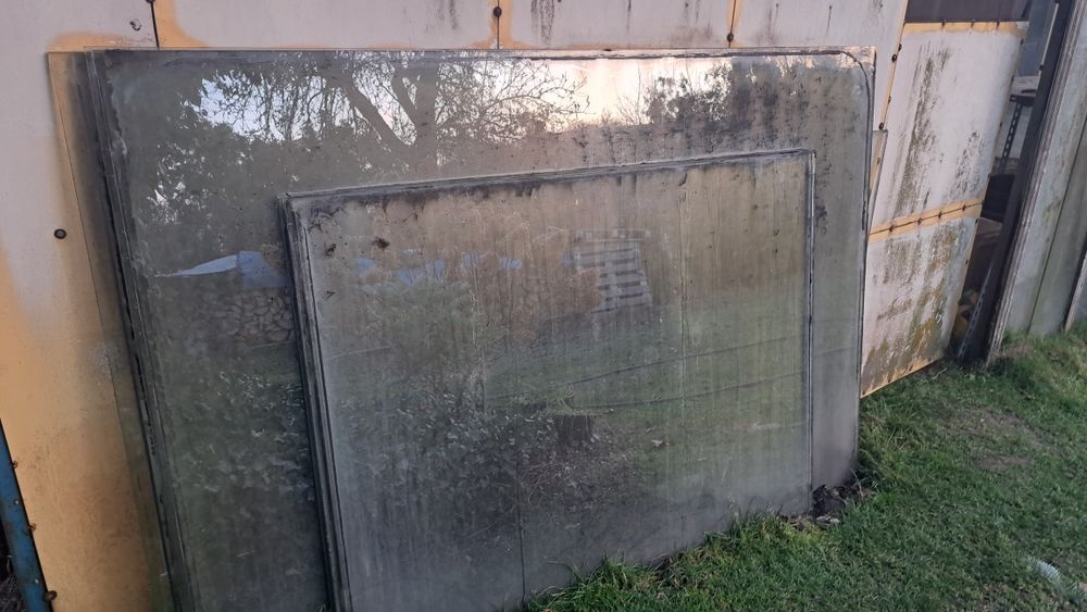 Szyby hartowane gr.9mm