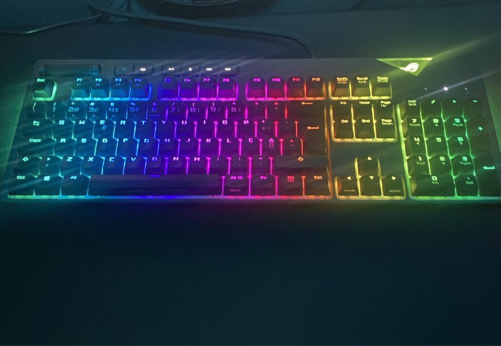 Asus rog strix flare teclado gaming mecanico