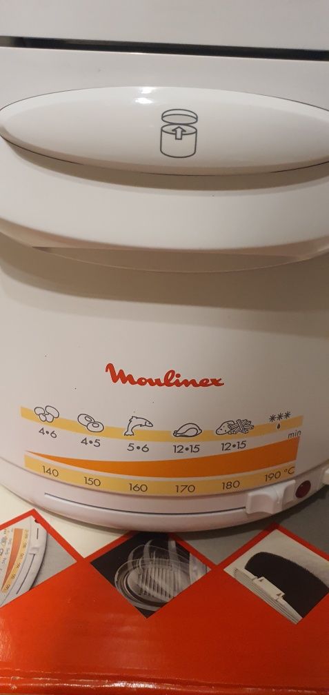 Nowa nie używana frytkownica Moulinex.