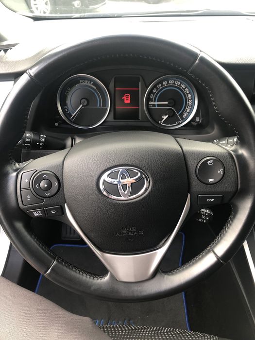 Toyota Auris 1.8