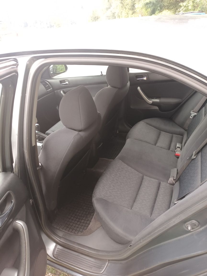 Honda Accord 7 2.0 polift