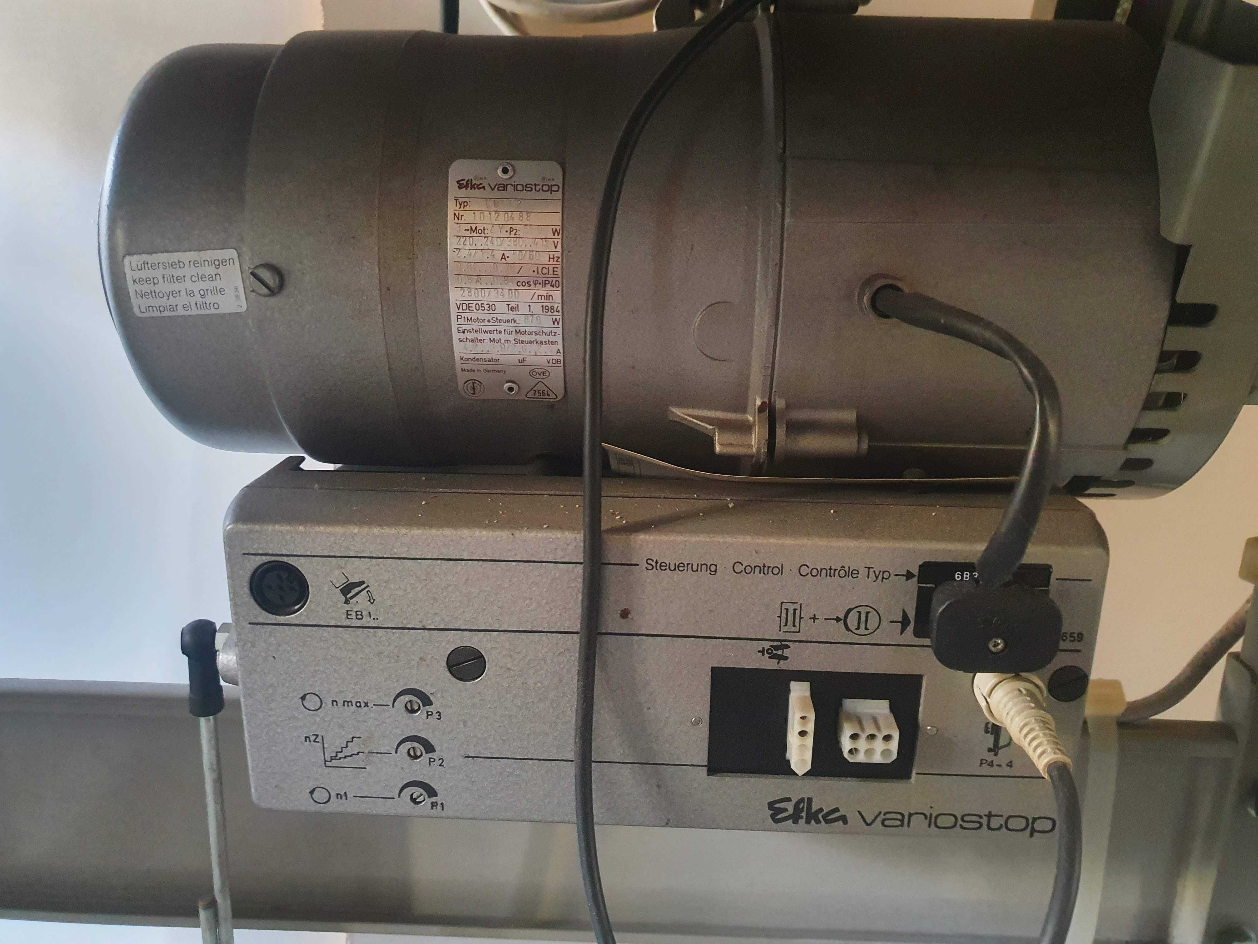 Maquina costura SINGER profissional