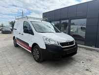 Peugeot Partner Klimatyzacja Centralny Zamek Radio CD  1.6 Diesel Klimatyzacja Radio CD Centralny Zamek Kredyt