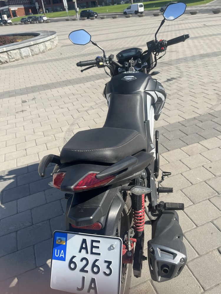 продаю spark SP200R-27