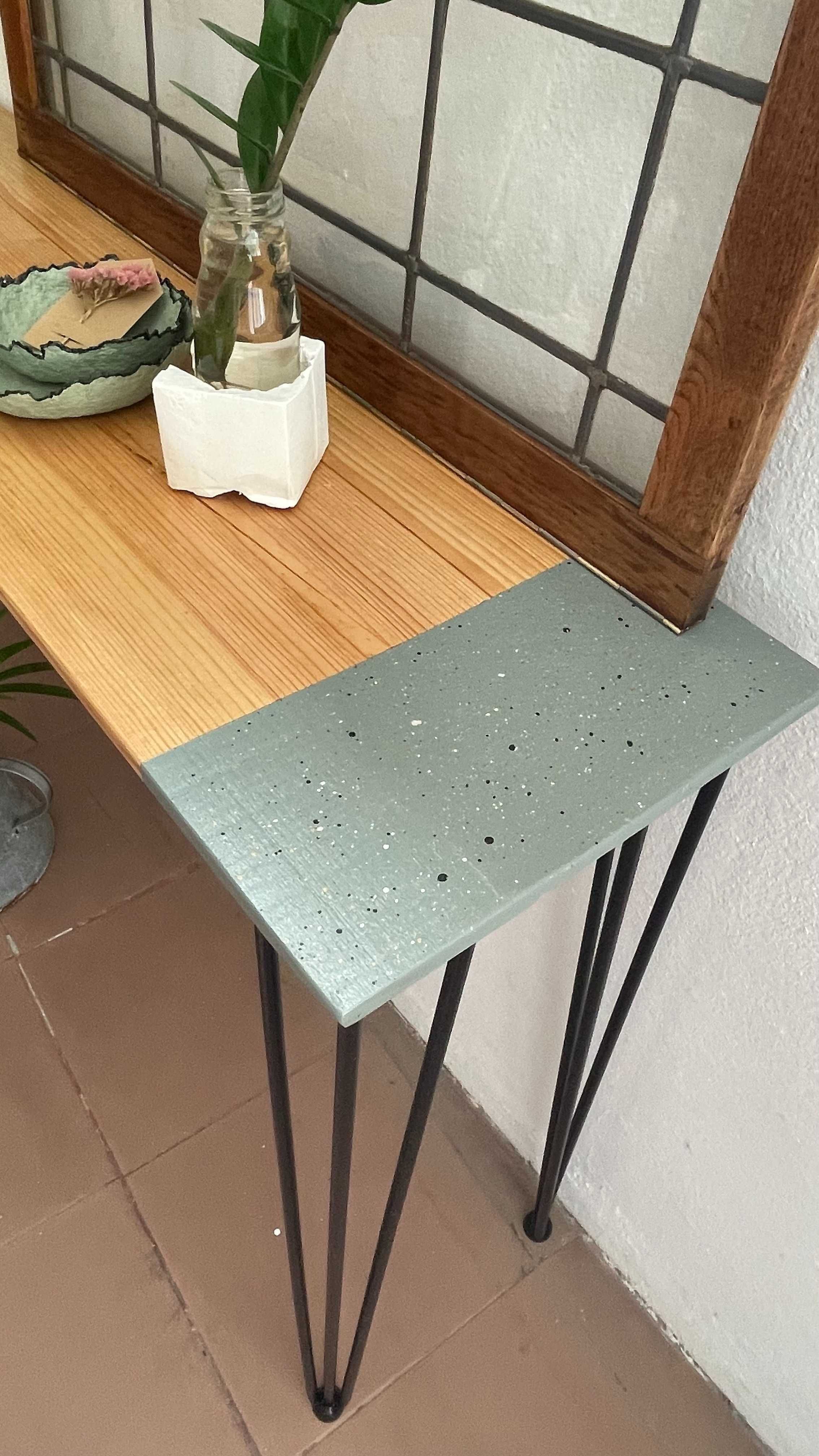 Mesa consola de madeira (recuperada)