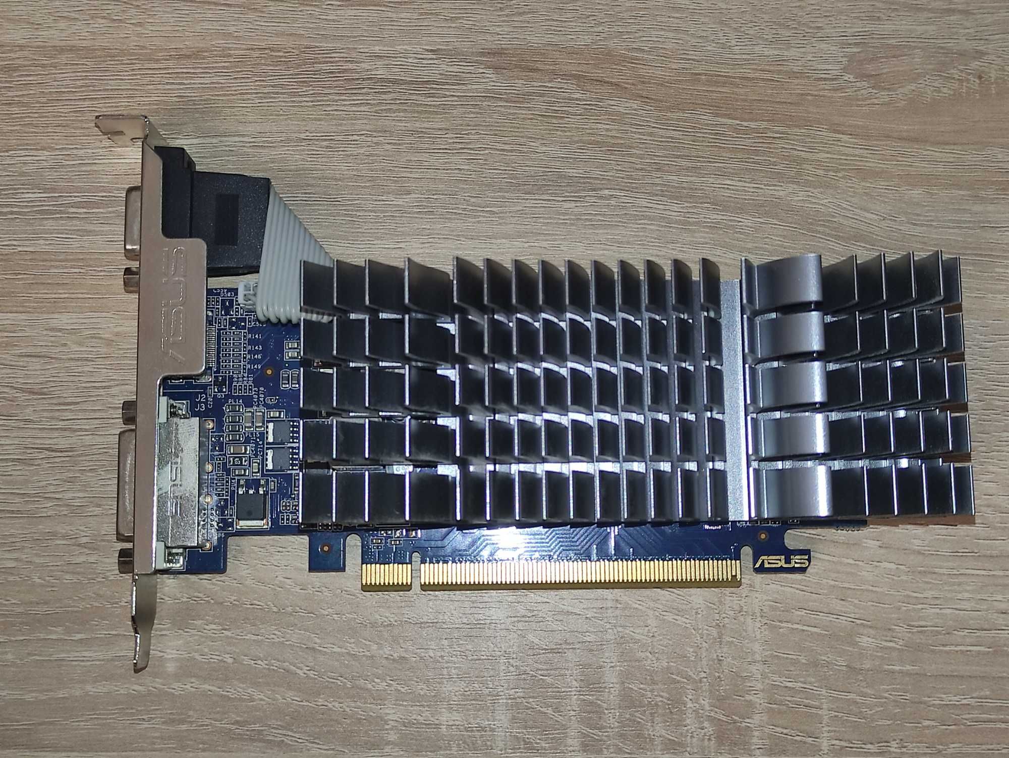 Комп'ютер Intel Core2 Quad 2.4GHz DDR2 800Mhz 4x1GB GeForce GT 610 1GB