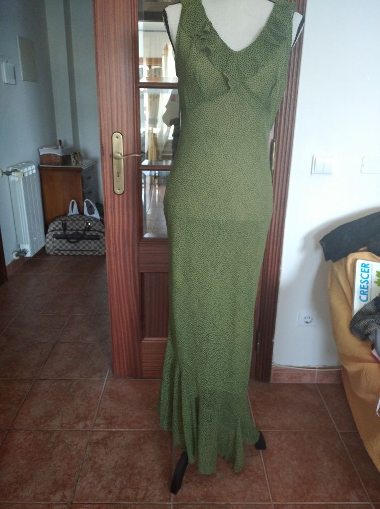Vestido verde tamanho 3
