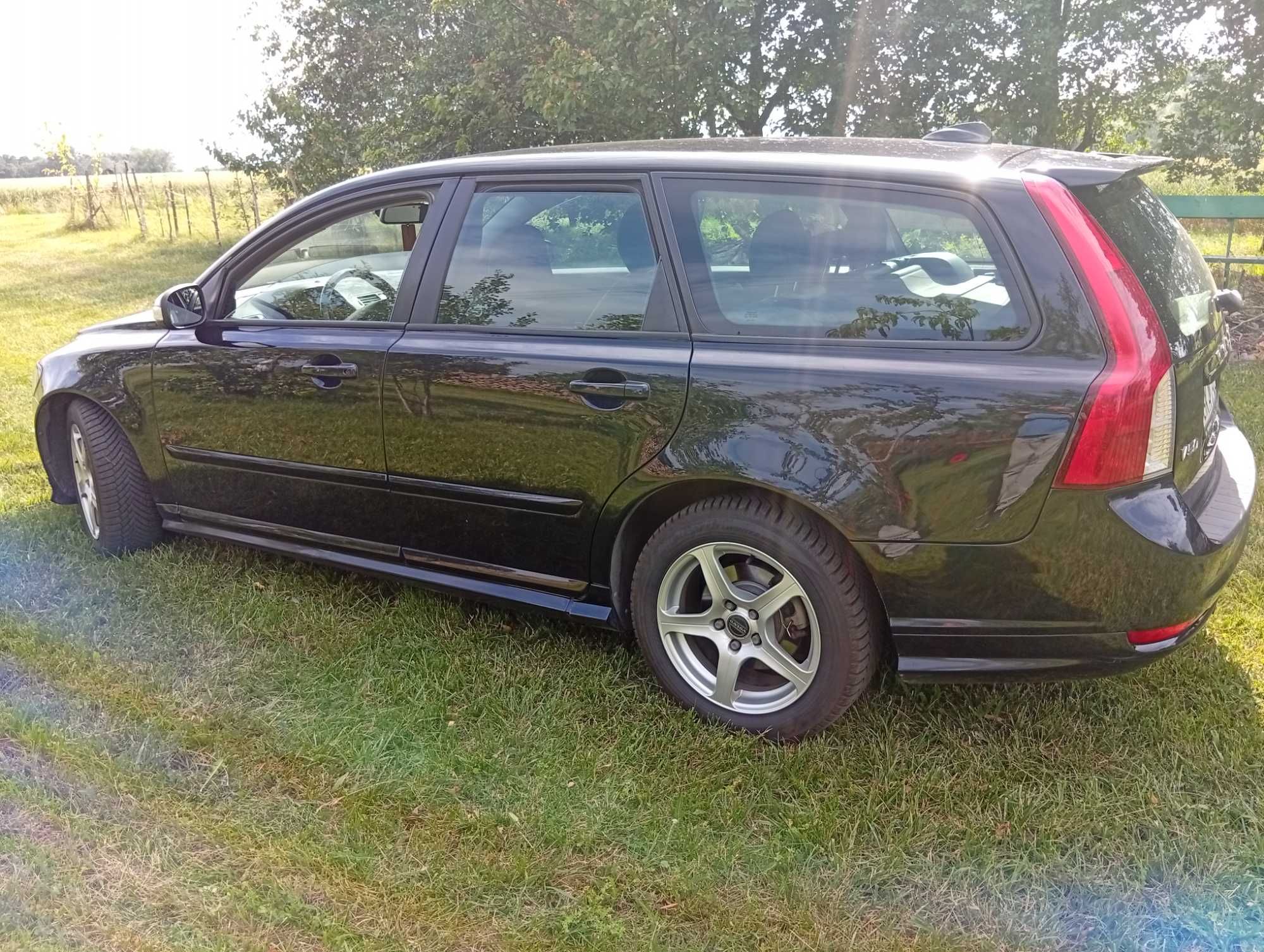 Volvo V50 R-design 2.0d 136km