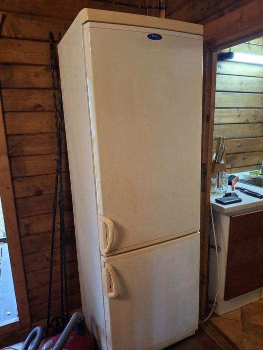 Oddam za darmo chłodziarko zamrażarkę