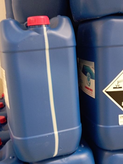 Vende.se Bidons 30 ltr , como novos