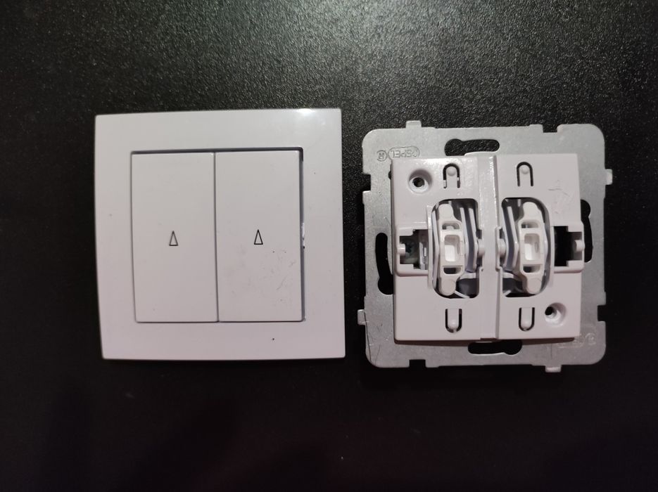 Włącznik rolety żaluzjowy Ospel