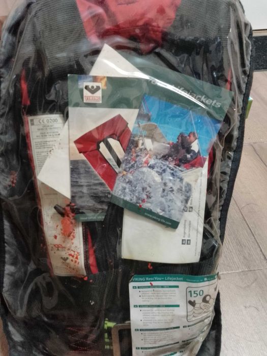 Sprzedam kamizelke ratunkowa pneumatyczna