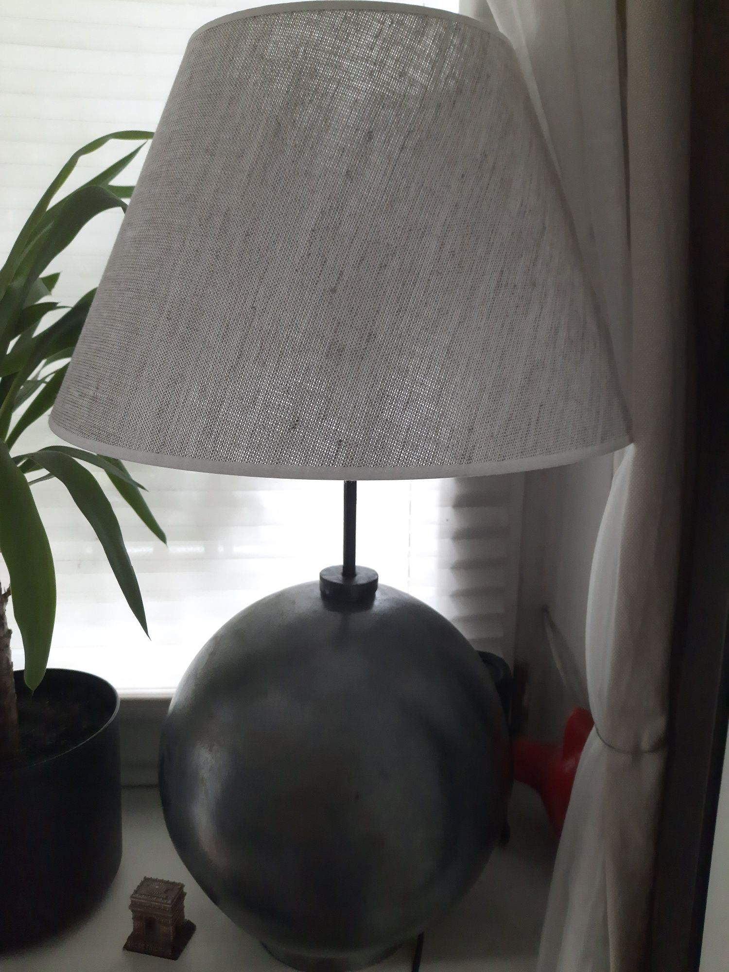 Lampa ręcznie robiona