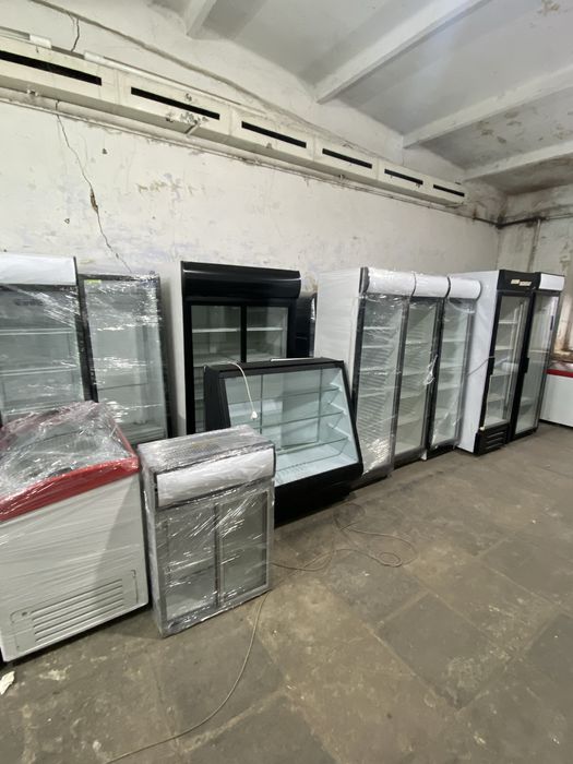 Холодильный шкаф Витрина для напитков Регал Морозилка Барный холодос