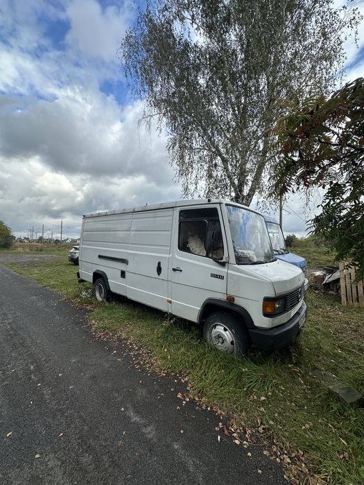 Mersedes Vario 814