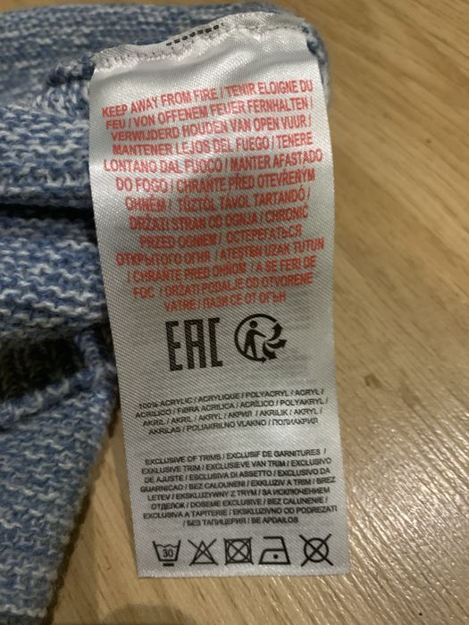 Светер зимній для дівчат